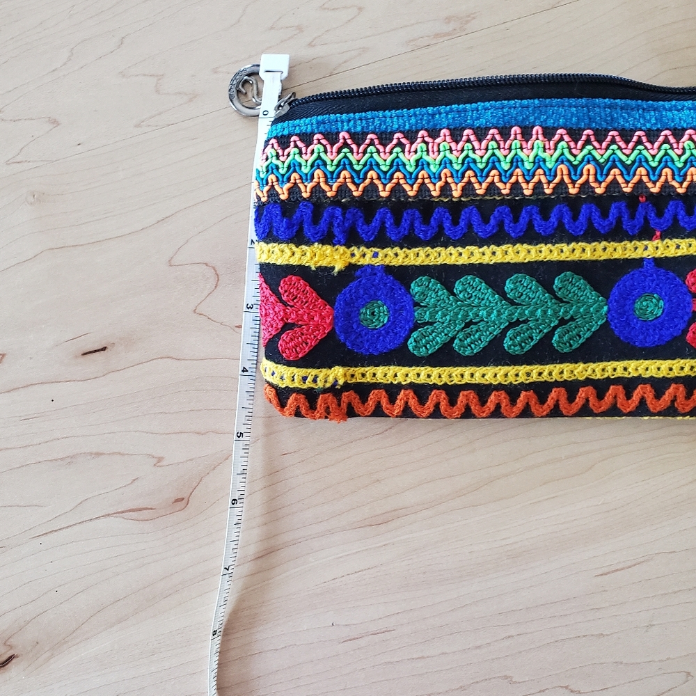 Beautiful Wristlet - Picture 4 of 4